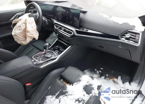 2024 BMW M4 Competition xDrive z USA, uszkodzony, nr VIN WBS43AZ02RCP24309